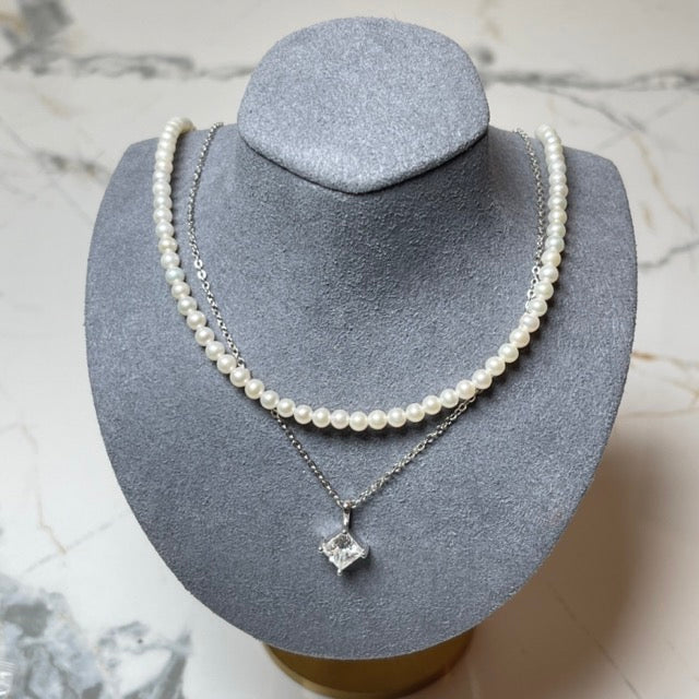 Baby Pearl Necklace (Round)