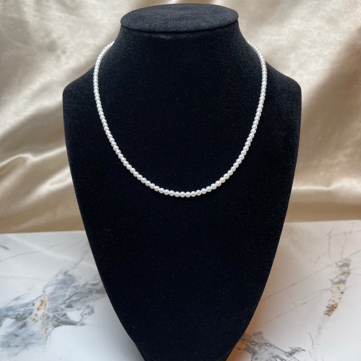 Baby Pearl Necklace (Round)